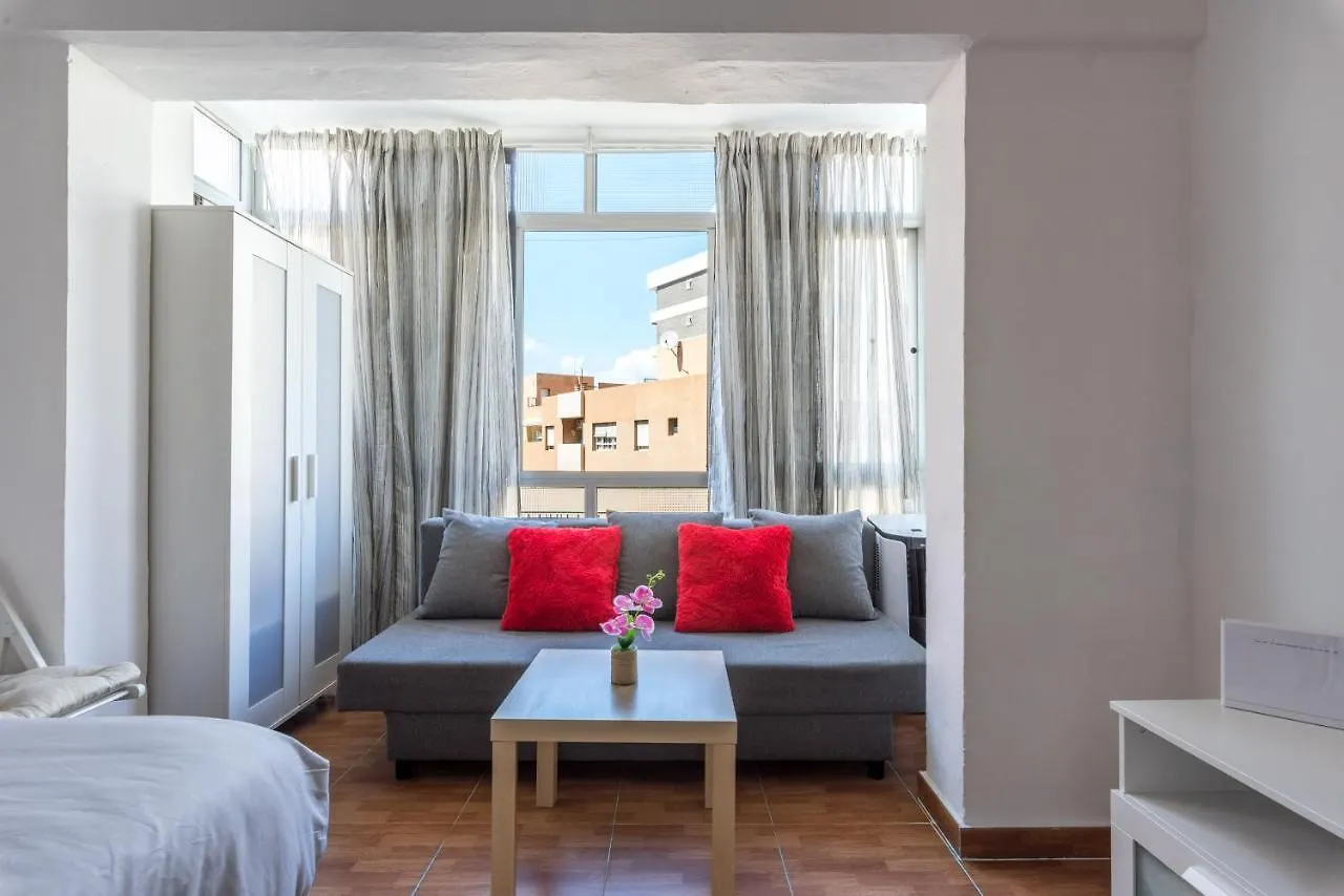马拉加Estudio En Paseo Maritimo Frente A La Playa公寓 西班牙
